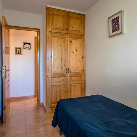 Aa-1 6pax Apartment
